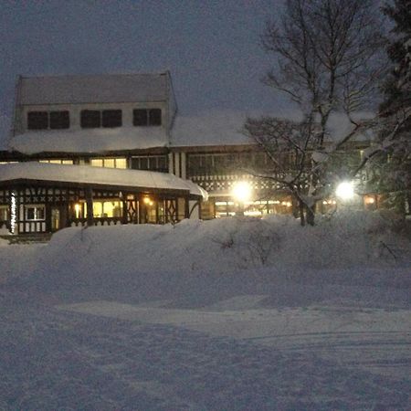 Ski-In, Ski-Out Iwatake Apartments Hakuba Exterior foto